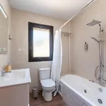 Vb Moraleda 4br Sea Views بيت للعطل