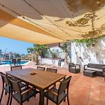 Vb Moraleda 4br Sea Views بيت للعطل