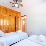 Vb Moraleda 4br Sea Views *