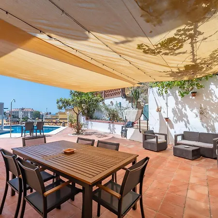 Vb Moraleda 4br Sea Views Hébergement de vacances