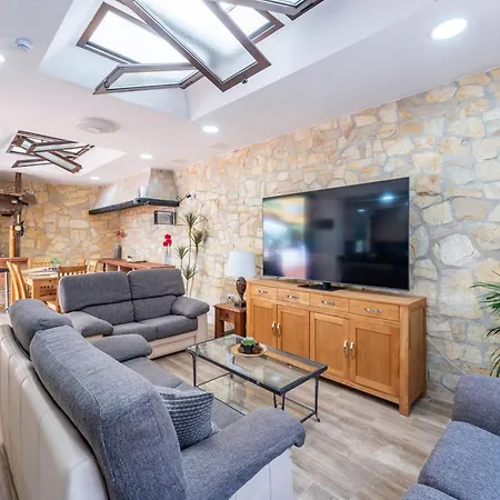 Hébergement de vacances Vb Moraleda 4br Sea Views *