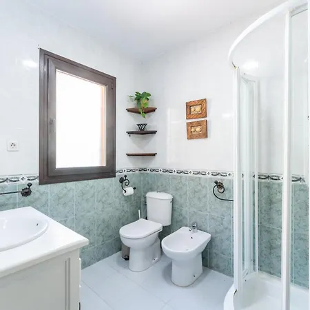 Vb Moraleda 3br Sea Views